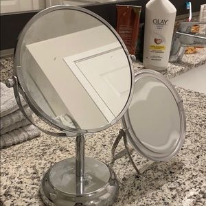 Two mirrors